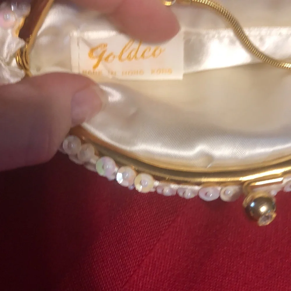 PreOwned-Vintage “Goldco” Satin with sequins & small white pearl beads-so shiny - Picture 3 of 8